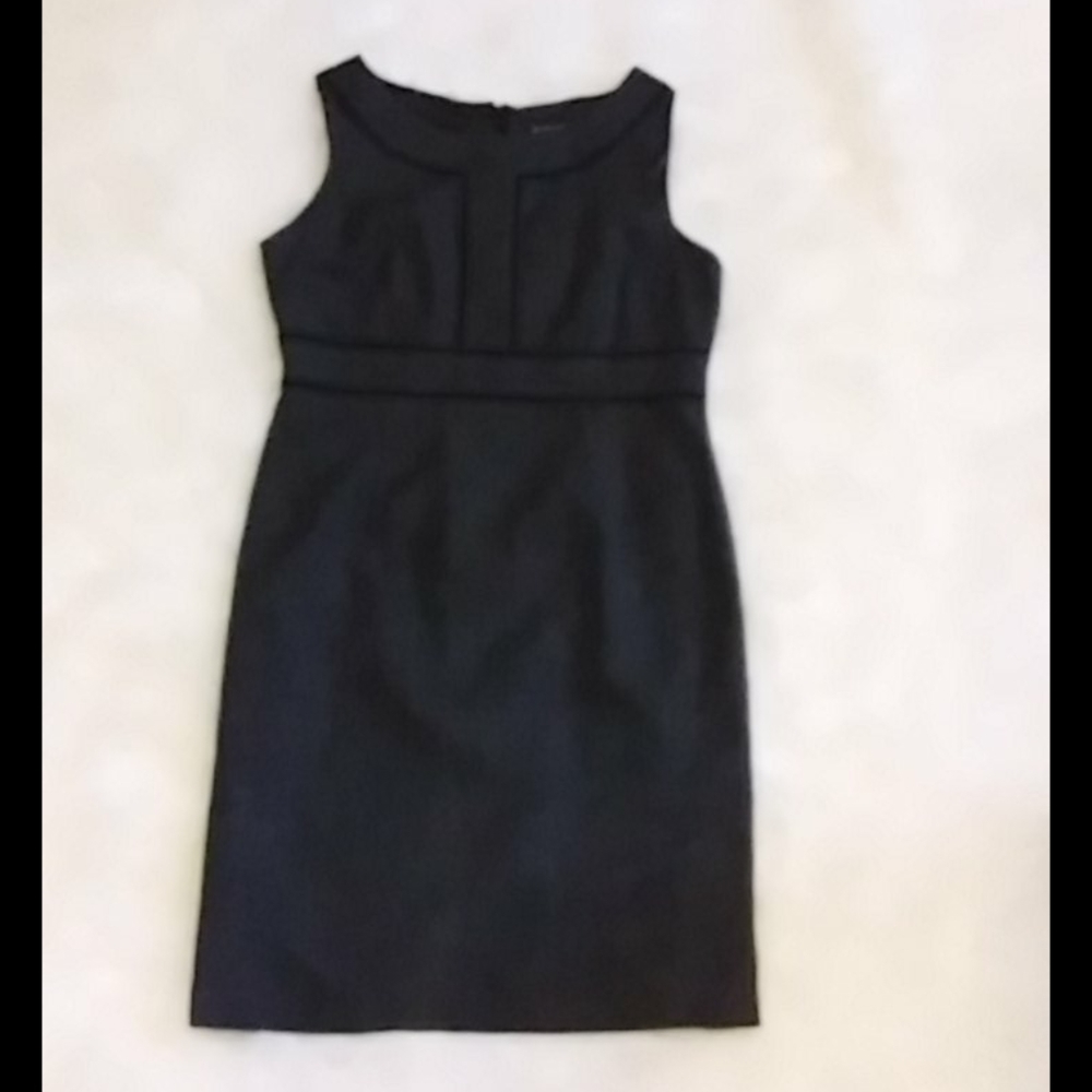EUC Evan-Picone Black Label dress. Black tweed.